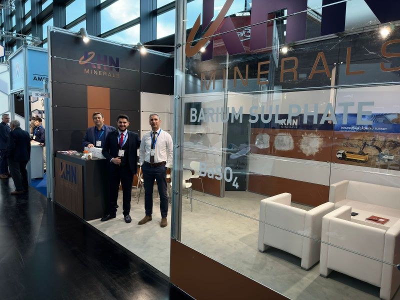 KHN Minerals stand at the European Coatings Show 2023